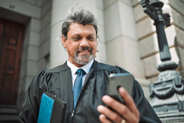Senior Lawyer Man Phone Street Smile Thinking Communication Internet App — Stock Photo, Image