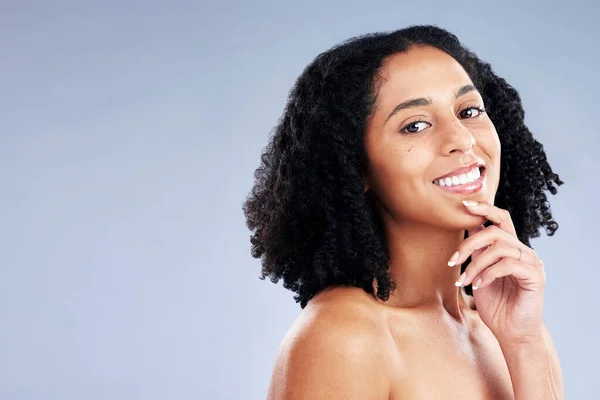 Sonrisa Belleza Retrato Una Mujer Con Cuidado Piel Dermatología Cosmética — Foto de Stock
