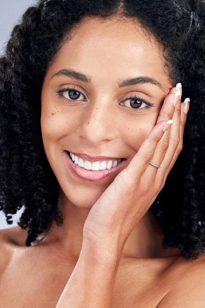 Krása Pleť Úsměv Portrét Ženy Rukama Tváři Pro Dermatologii Kosmetiku — Stock fotografie