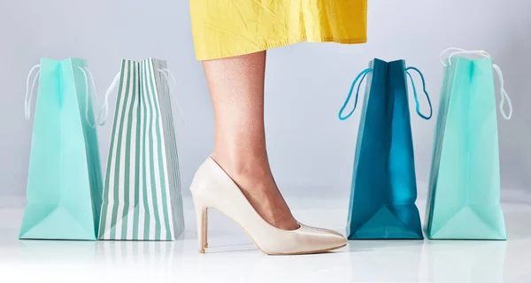 Bolsa Compras Zapatos Una Mujer Estudio Para Venta Moda Promoción —  Fotos de Stock