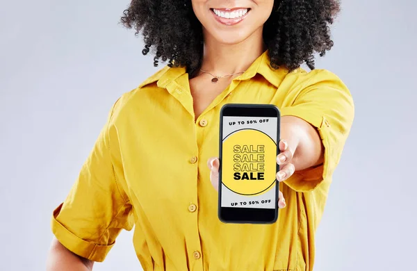 Handen Telefoon Scherm Vrouw Met Korting Voor Verkoop Online Winkelen — Stockfoto