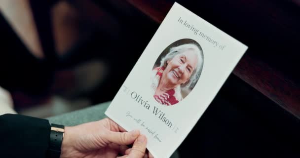 Funerale Foto Morte Della Donna Anziana Chiesa Con Rispetto Memoriale — Video Stock
