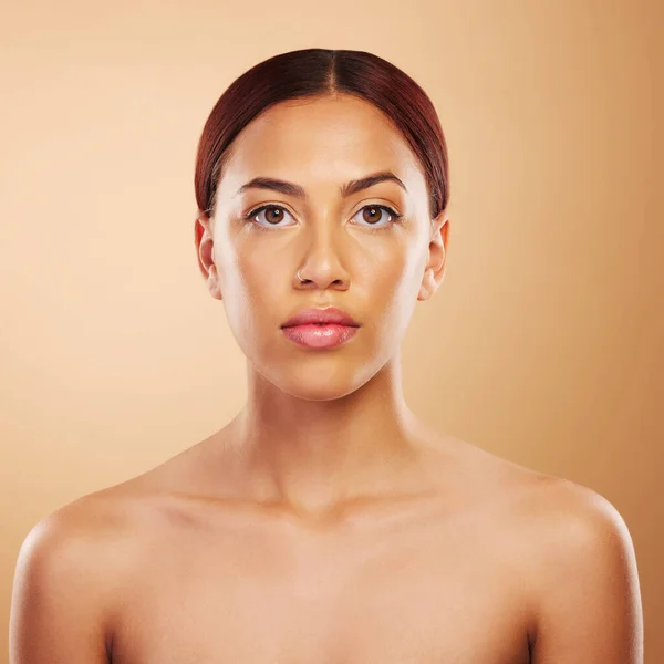 Portrait Skincare Woman Cosmetics Beauty Wellness Brown Studio Background Face — Stock Photo, Image