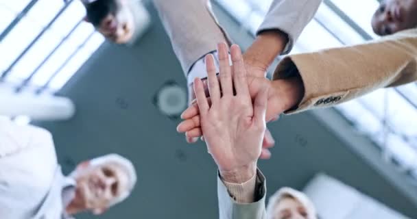 Feliz Trabalho Equipe Mãos Empresários Para Motivação Para Missão Colaboração — Vídeo de Stock