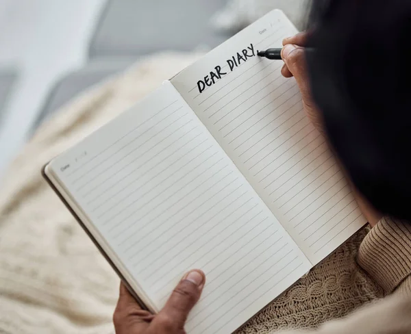 Besinnung Schreiben Und Eine Person Mit Einem Notizbuch Bett Zum — Stockfoto