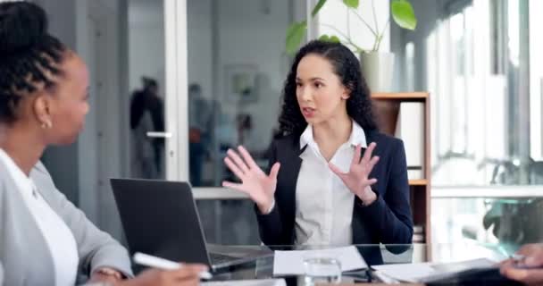 Podnikatelé Setkání Ženy Spoluprací Týmovou Prací Managementem Zpětnou Vazbou Vyjednáváním — Stock video