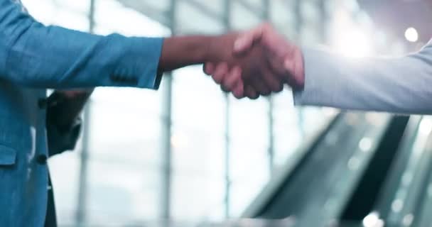 Potřesení Rukou Přivítání Zaměstnanci Spoluprací Dohoda Nebo B2B Partnerství Bokeh — Stock video