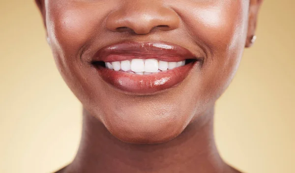 Kvinna Mun Och Tänder Naturlig Skönhet Och Tandvård Med Kosmetika — Stockfoto