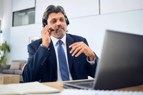Hombre Negocios Call Center Laptop Para Consultor Comunicación Ventas Reunión —  Fotos de Stock