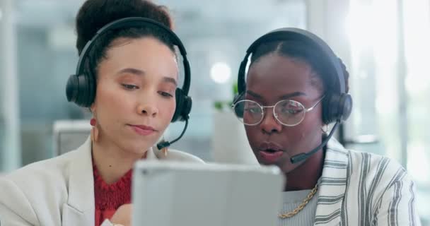 Femme Tablette Centre Appels Travail Équipe Formation Gestion Télémarketing Planification — Video