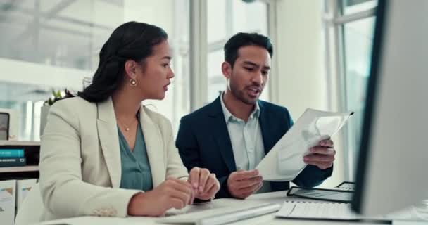 Empresários Documentos Planejamento Trabalho Equipe Solução Para Gestão Financeira Auditoria — Vídeo de Stock