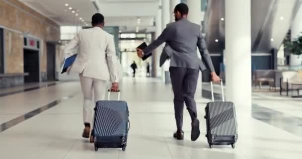 Flughafengepäck Geschäftsleute Oder Verspätete Anreise Transportfehler Oder Abflugzeit Des Flugzeugs — Stockvideo