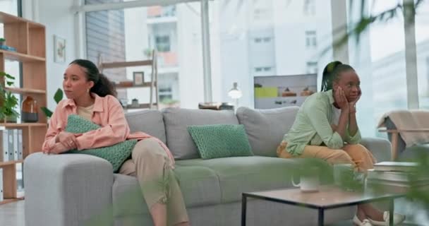 Woman Lesbian Couple Ignore Separation Fight Conflict Divorce Living Room — Stock Video