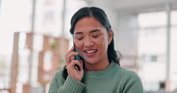 Telepon Cek Jam Tangan Dan Wanita Dengan Manajemen Waktu Dan — Stok Video