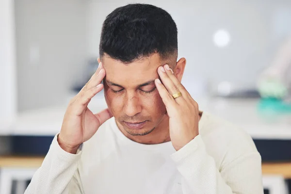 Człowiek Ból Głowy Stres Wypaleniu Zadłużenie Lub Kryzys Finansowy Depresji — Zdjęcie stockowe