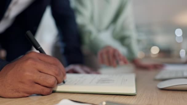 Scrittura Pianificazione Mani Uomini Affari Carica Calendario Ricerca Amministrazione Informazione — Video Stock