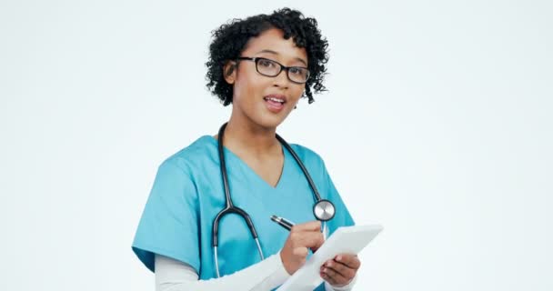 Mulher Médico Enfermeiro Cuidados Saúde Com Retrato Braços Cruzados Assinar — Vídeo de Stock