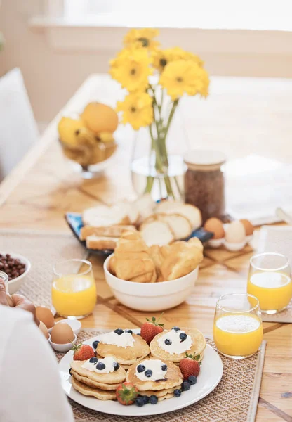 Pancakes Breakfast Orange Juice Table Home Morning Bread Waffle Hands — Stock Photo, Image