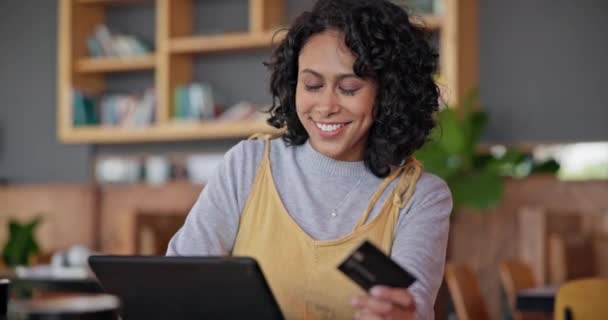 Tablet Karta Kredytowa Kobieta Kawiarni Online Płatności Restauracji Technologia Plastikowe — Wideo stockowe