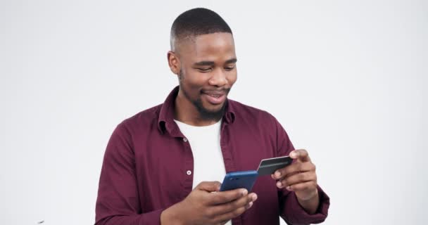 Teléfono Tarjeta Crédito Compras Línea Hombre Negro Tecleando Contraseña Números — Vídeos de Stock