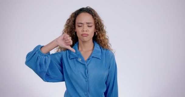 Pouces Baissées Visage Les Mains Femme Studio Pour Rejet Des — Video