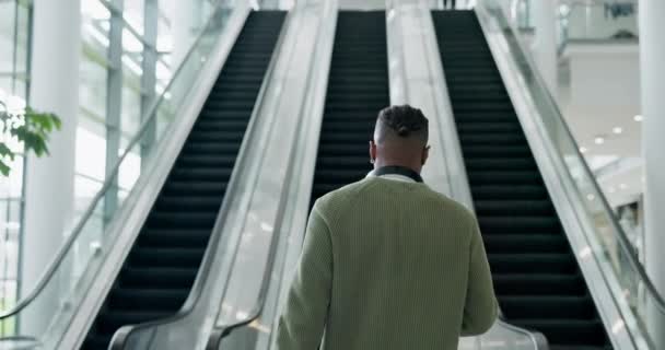 Escalator Walking Back Business Man Airport Travel Commute Company Trip — Stock Video