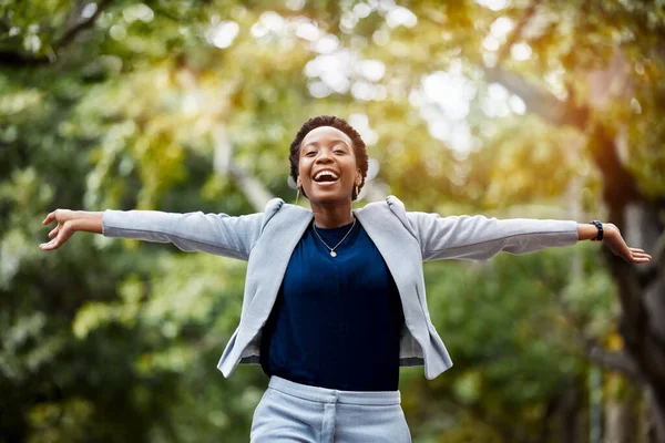 Portrait Outdoor Black Woman Celebration Business Achievement Success Goals Happiness — Stock Photo, Image