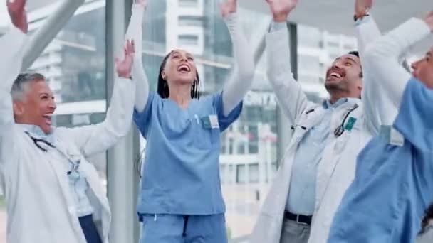 Papel Aplausos Trabajo Equipo Con Los Médicos Hospital Para Celebración — Vídeos de Stock