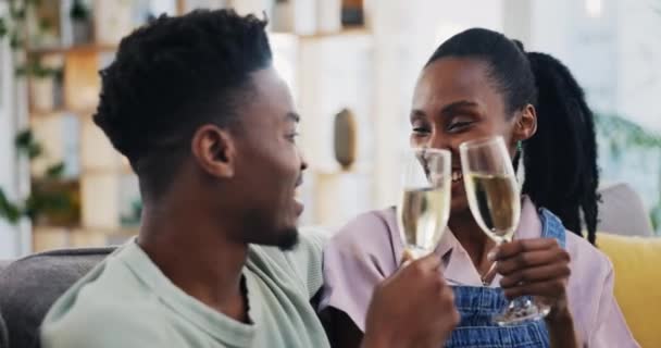 Black Couple Toast Champagne Glass Home Smile Bonding Living Room — Stock Video