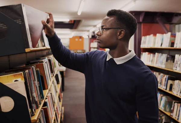 Universidad Libros Hombre Negro Una Biblioteca Lectura Aprendizaje Campus Para —  Fotos de Stock