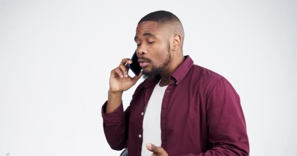 Frustrado Llamada Telefónica Hombre Negro Enojado Por Mal Servicio Cliente — Vídeos de Stock