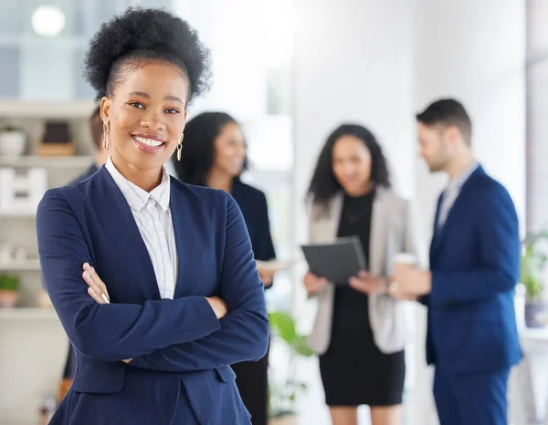 Crossed Arms Confidence Portrait Professional Black Woman Office Smile Happy — Stock Photo, Image