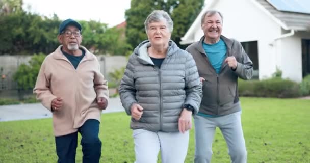 Hardloop Wellness Seniorenvrienden Fitnesstraining Samen Voor Gezondheid Lichaamsbeweging Bij Pensionering — Stockvideo