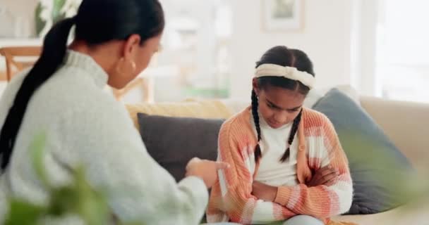 Πειθαρχία Μητέρα Και Παιδί Κακή Συμπεριφορά Ξέσπασμα Θυμού Και Γονική — Αρχείο Βίντεο