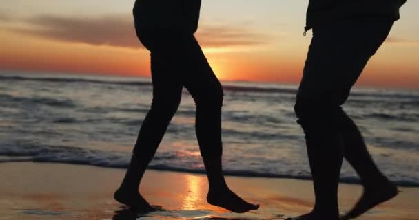 Coucher Soleil Danse Couple Sur Une Plage Pour Des Vacances — Video