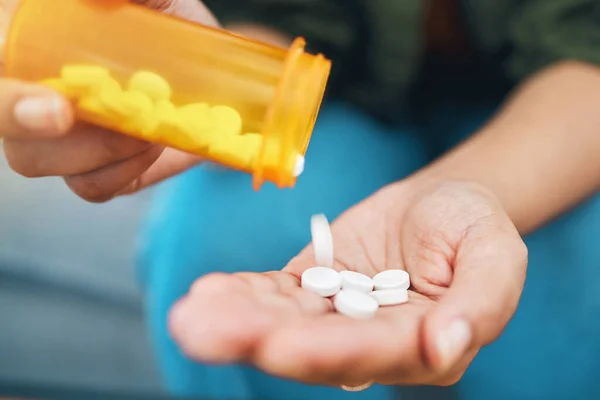 Hand Bottle Pills Closeup Drugs Health Sick Person Wellness Supplements — Stock Photo, Image