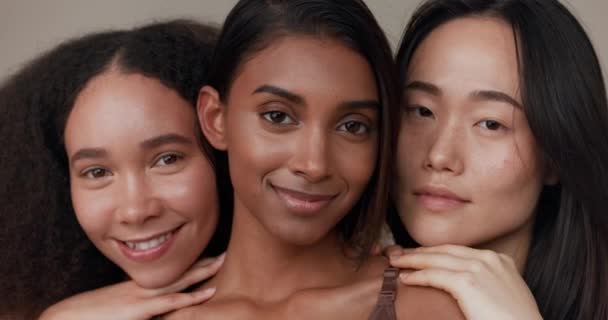 Rostro Belleza Retrato Mujeres Amigas Estudio Para Diversidad Inclusión Bienestar — Vídeos de Stock