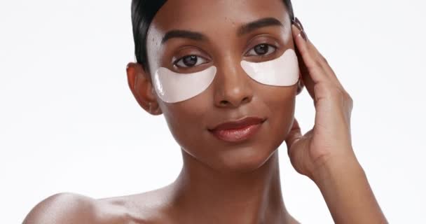Eye Mask Skincare Beauty Woman Face Wellness Dermatology Collagen Treatment — Stock Video