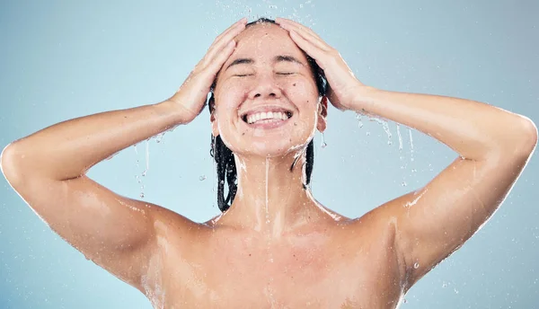 Happy Woman Shower Water Drops Hygiene Washing Grooming Blue Studio — Stock Photo, Image