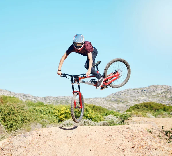 Acción Aire Hombre Bicicleta Entrenamiento Naturaleza Para Una Competición Deportiva —  Fotos de Stock