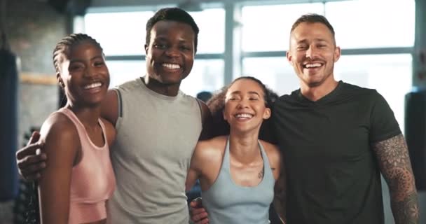 Gym Klas Gelukkige Mensen Vrienden Lachen Lichaamshumor Fitness Grap Community — Stockvideo