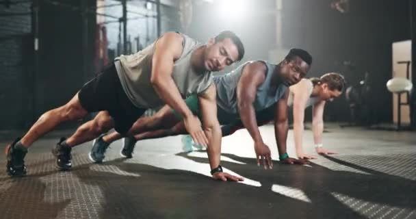 Gym Les Hommes Les Femmes Dans Exercice Sol Pour Corps — Video