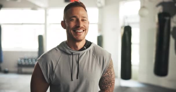 Happy Gezicht Man Sportschool Voor Fitness Training Training Ochtend Glimlach — Stockvideo