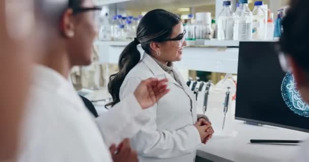 컴퓨터 실험을위한 실험실에서 박테리아와 과학자 생물학 Dna Rna 유전자에 의학적 — 비디오