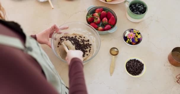 Cocinar Fruta Panqueques Con Manos Persona Cocina Para Salud Rutina — Vídeos de Stock