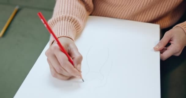 Diseñador Manos Dibujo Sobre Papel Para Moda Idea Creativa Escritura — Vídeo de stock