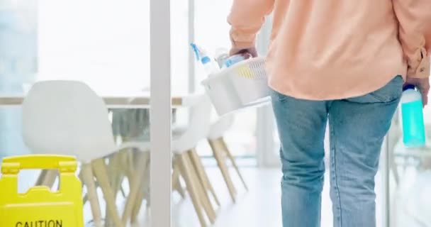 Limpieza Producto Detergente Persona Oficina Para Servicio Más Limpio Limpieza — Vídeos de Stock