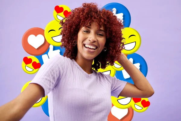Selfie Woman Influencer Social Media Emoji Studio Subscribe Review Online — Stock Photo, Image