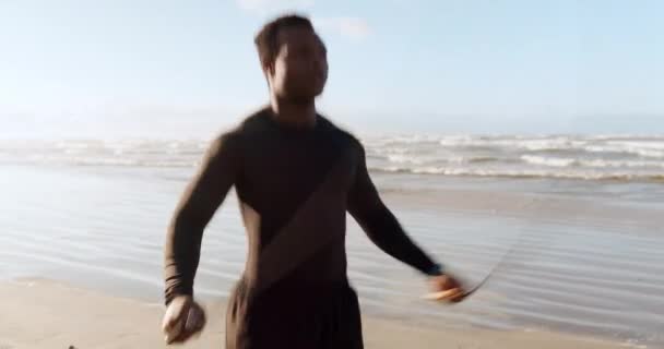 Hombre Negro Fitness Saltar Cuerda Playa Ejercicio Cardiovascular Entrenamiento Entrenamiento — Vídeo de stock