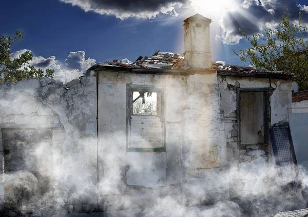 Desastre Danos Acidente Com Casa Fumaça Perigo Fogo Caos Devastação — Fotografia de Stock